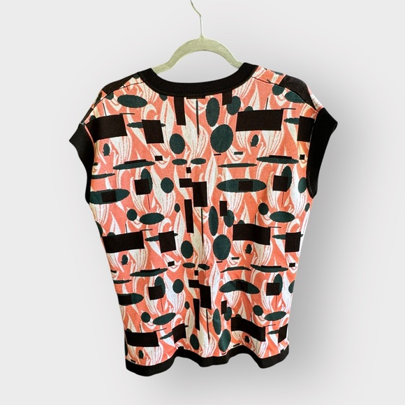 Knit blouse, asymmetric print, excellent condition, well made - Picture 2 of 4